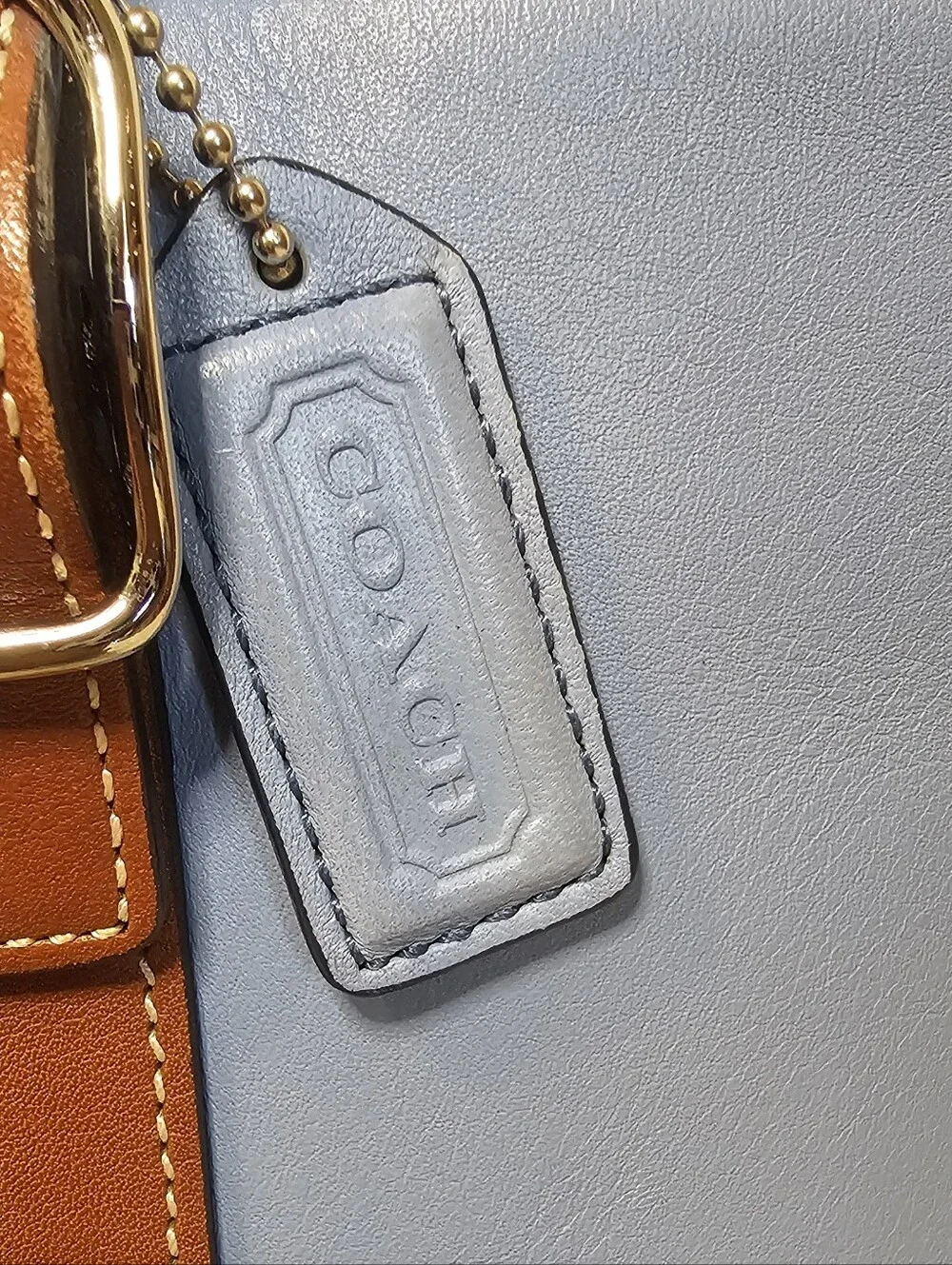 Coach Hampton Leather Tote Bag ( Model 7588)